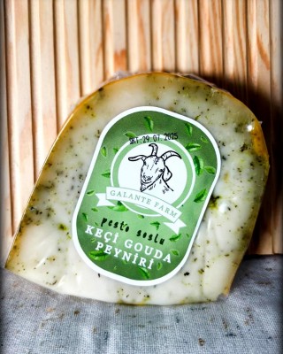 KEÇİ GOUDA PEYNİRİ - PESTO SOSLU - 500gr -